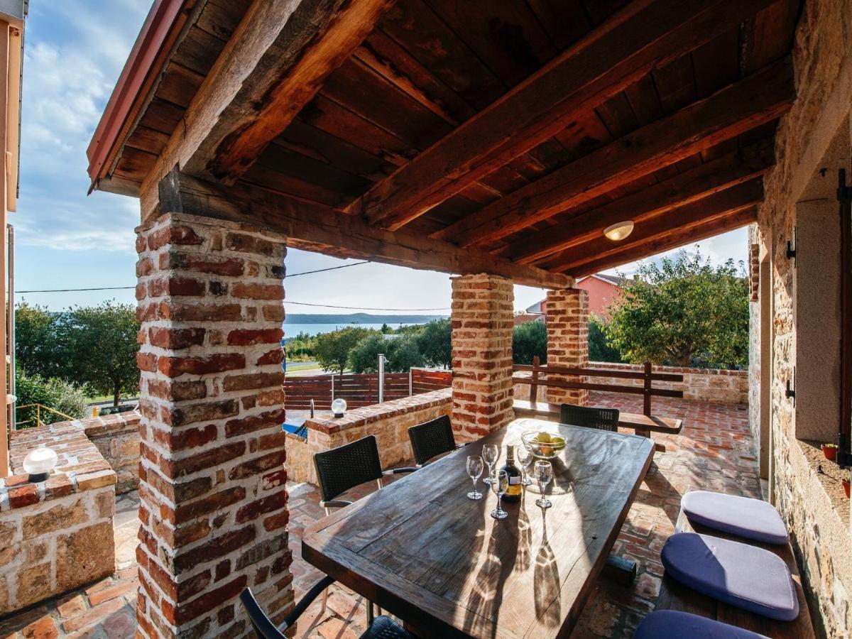 Splendid Holiday Home In Jasenice Maslenica Eksteriør billede