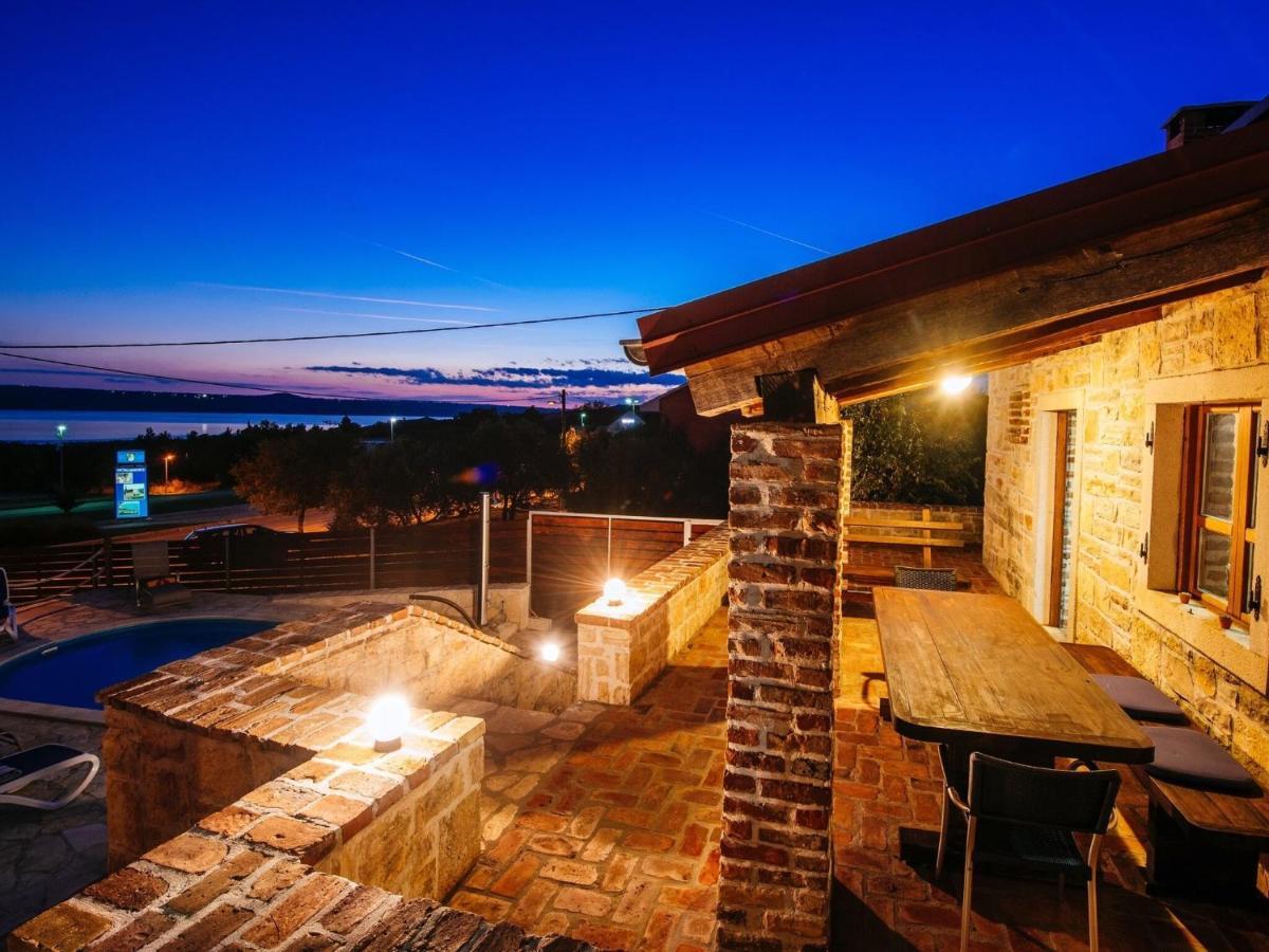Splendid Holiday Home In Jasenice Maslenica Eksteriør billede